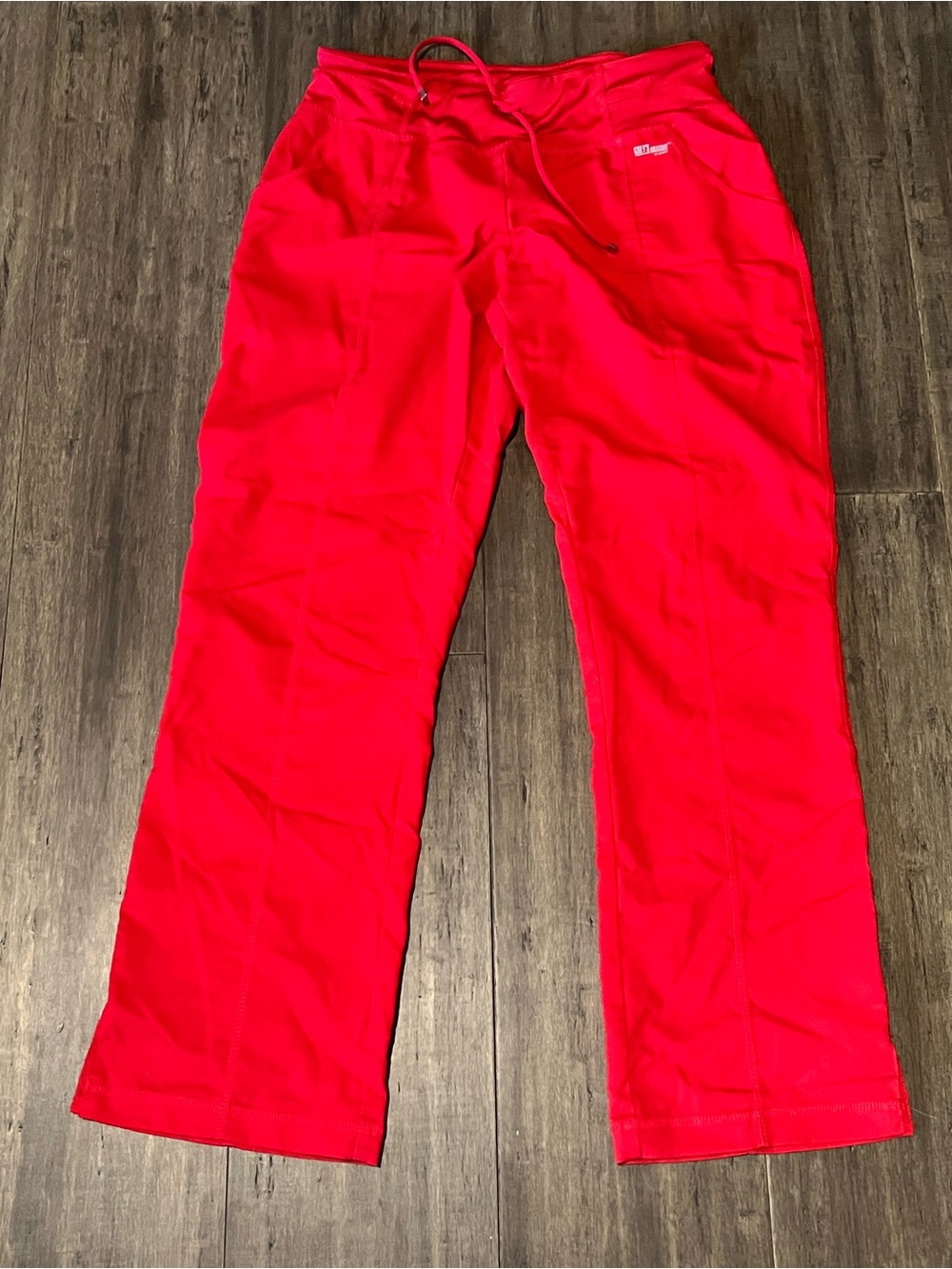 Women’s red Active Greys Anatomy by Barco medical scrub pants sz small petite